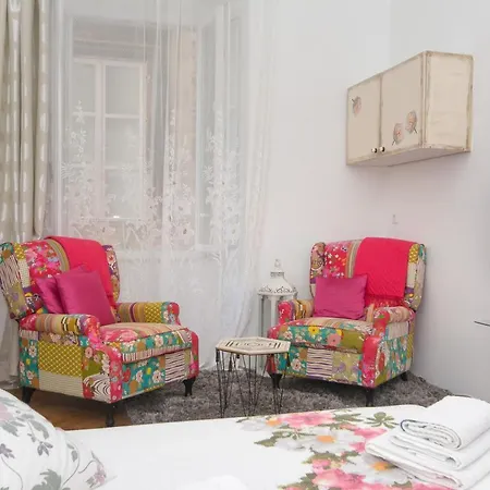 Mediteran Old Town 3*